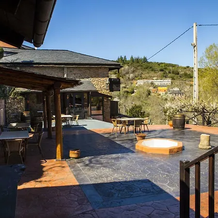 O Palleiro Do Pe Do Forno