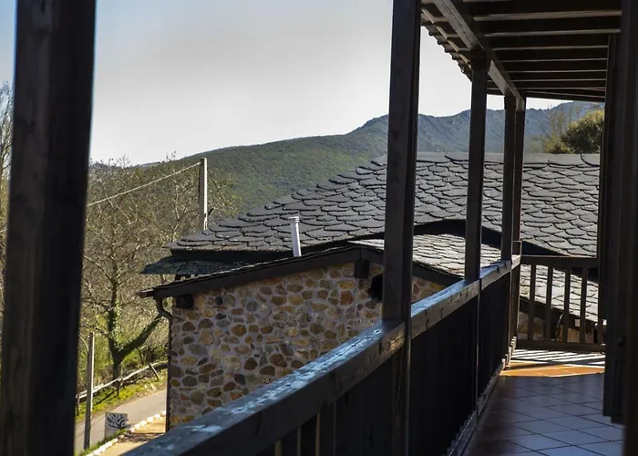 O Palleiro Do Pe Do Forno